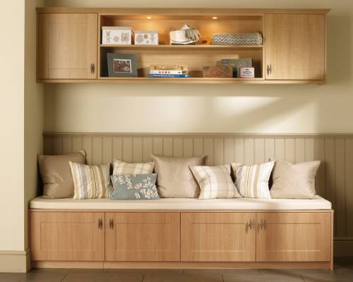 Bespoke Cloakroom with Base Units and Standard Height Wall Units