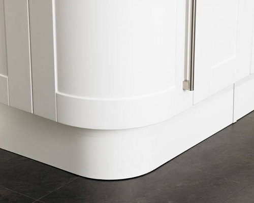 Curved Plinth