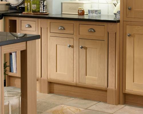 
Drawer-Line Base Units with Base Pilasters