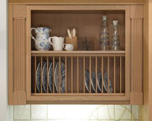 Plate Rack with Full Height Wall Pilasters