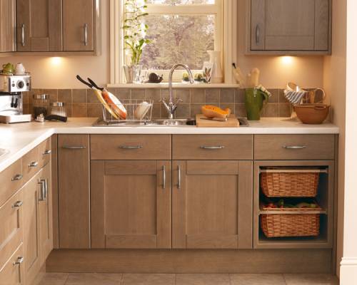 Drawer-Line Base Units with Wicker Basket and Pull-Out Base Units