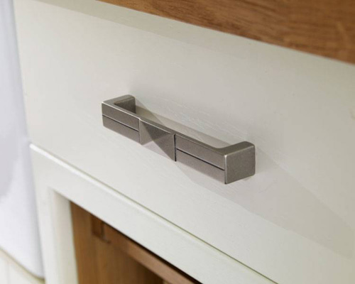 Traditional Pewter Effect Bar Handle