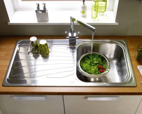 Lamona Rutland Single Bowl Sink with Lamona Chrome Como Monobloc Tap