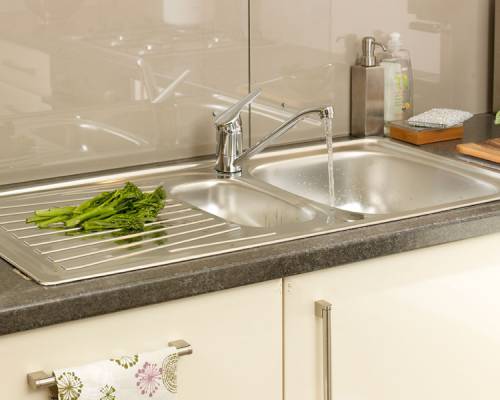BS 1.5 Bowl Sink and Lamona Chrome Atomix Lever Action Tap