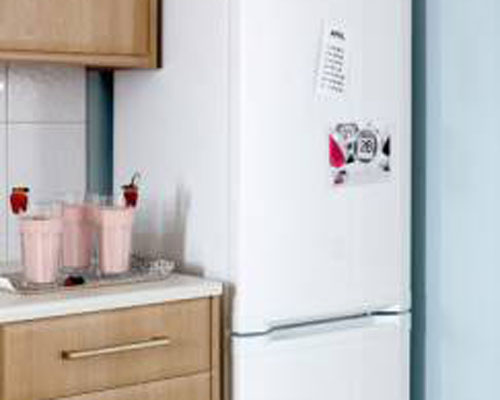 Freestanding 60/40 Fridge Freezer